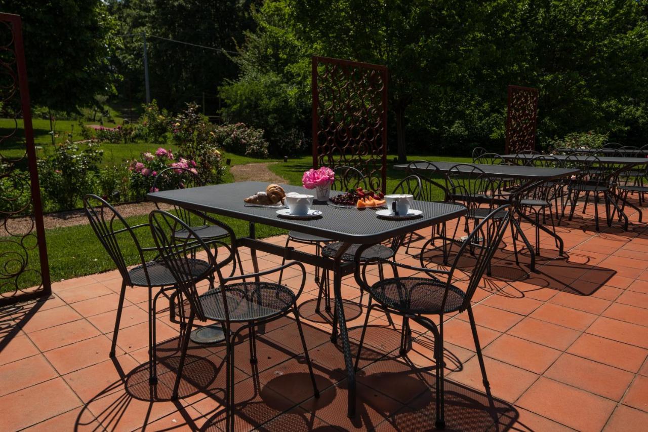 Locanda La Valle Castelnuovo Magra Buitenkant foto